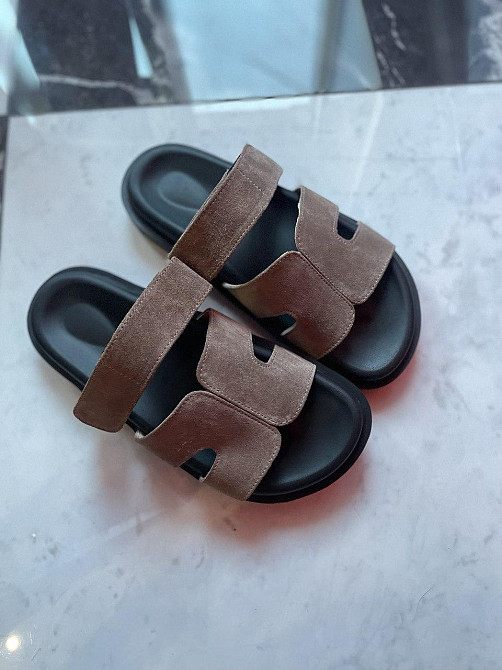 SEE SEVEN Модні шльопанці жіночі з натуральної замші капучино на низькому ходу SEE SEVEN 1662 р Коломыя - изображение 6