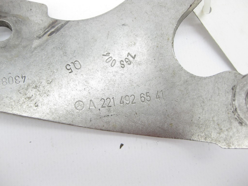 Mercedes-Benz  A2214926541 Кронштейн фільтра двигуна OM642 Англія S-Class W221 Одесса - изображение 8