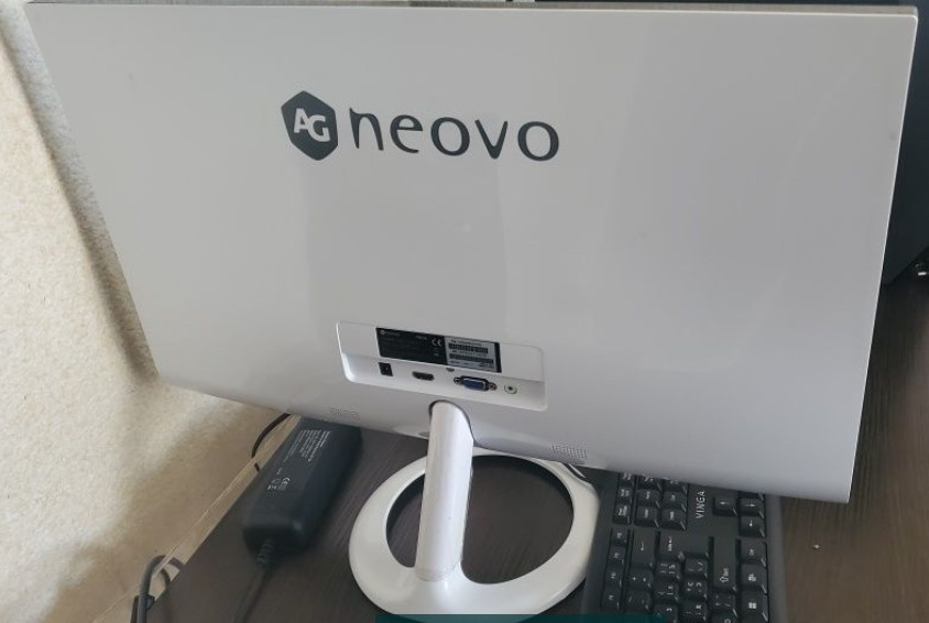 Монітор: 24" Neovo FM-24 Full HD, HDMI, VGA + Колонки. Київ - фото 5