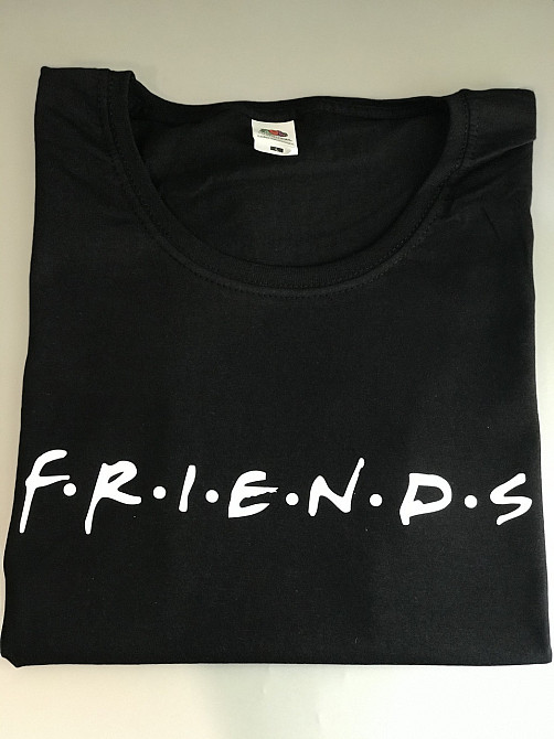 Женская\Мужская футболка с принтом friends Черновцы - изображение 1