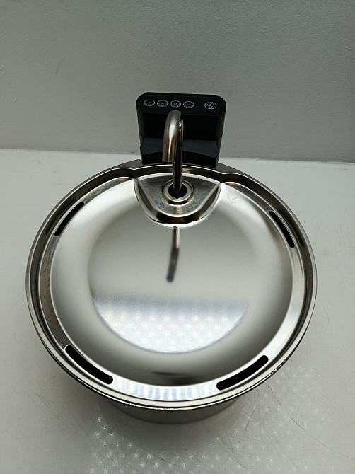 Розумна автоматична поїлка-фонтан FeelNeedy FN-W08L (3.5 л) ( товар вживаний) Луцьк - фото 2