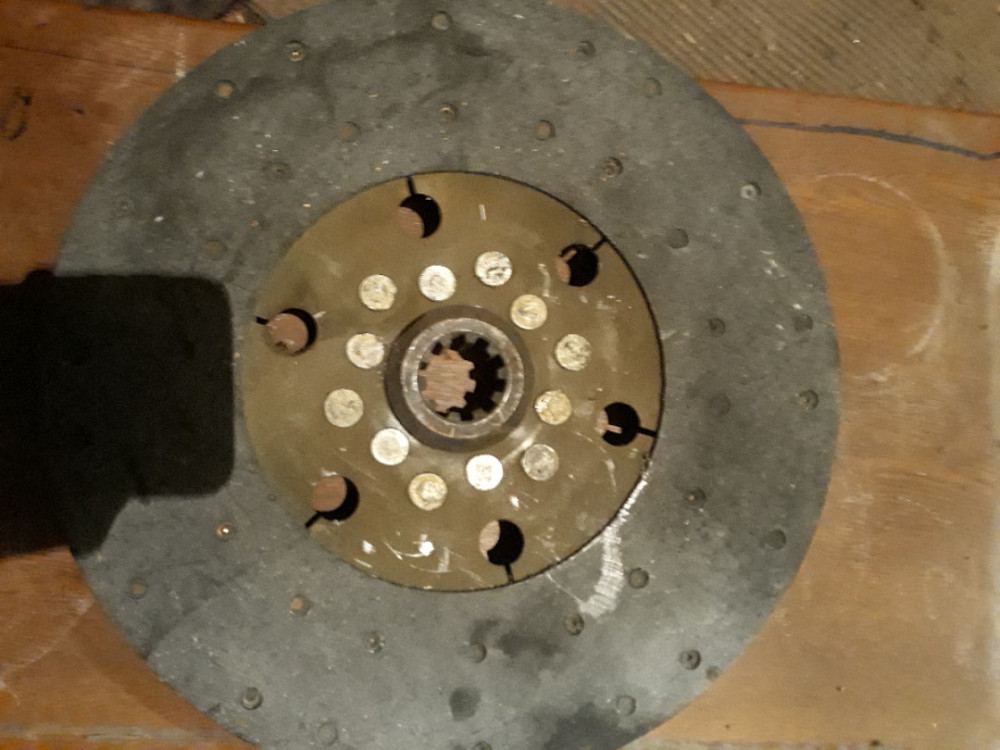 Диск сцепления ведомый со ступицей в сборе. ЯАЗ-204, ЯАЗ-206. 200-1601130. Харьков - изображение 1