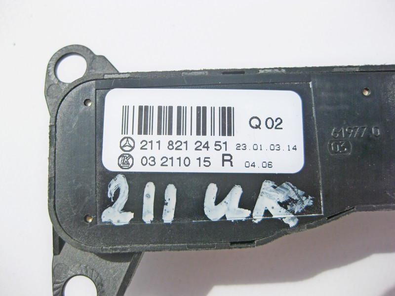 Mercedes-Benz  A2118212451 Блок кнопок регулювання бічних дзеркал на дверях водія Англія E-Class W211 Одесса - изображение 5
