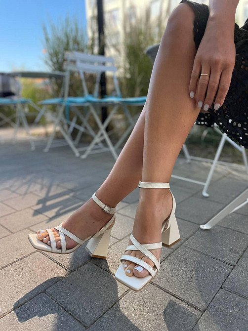 LIRIO Шкіряні босоніжки жіночі бежеві на підборах LIRIO L0282/8073-68 літні р. 35-39 / Босоніжк Коломыя - изображение 3