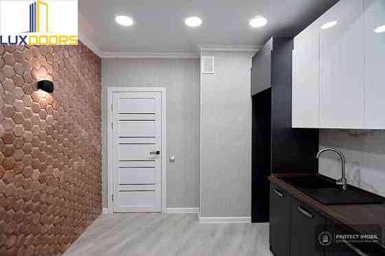 Двери Дублин Белый Полотно с черным стеклом, покрытие VINIL Киев