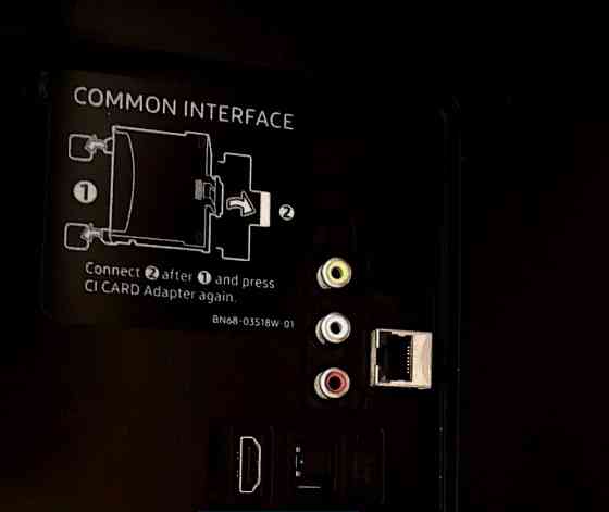 Телевизор Samsung UE43TU8000UXUA, диагональ 43 дюйма, 4K UHD Киев