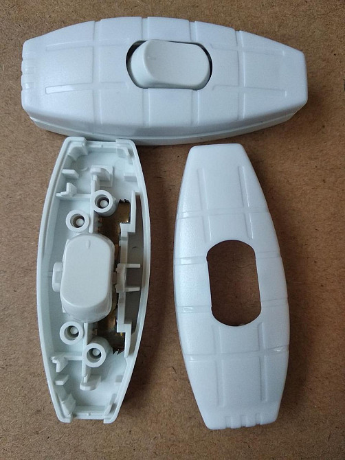 Клавішний перемикач для бра KCD5-322, білий Полтава - фото 1