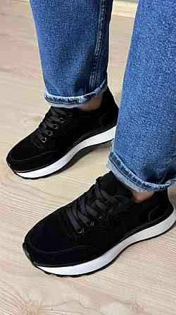 Кроссовки женские Hengji 725-7 замшевые на белой подошве черные, 36, 23 см Киев