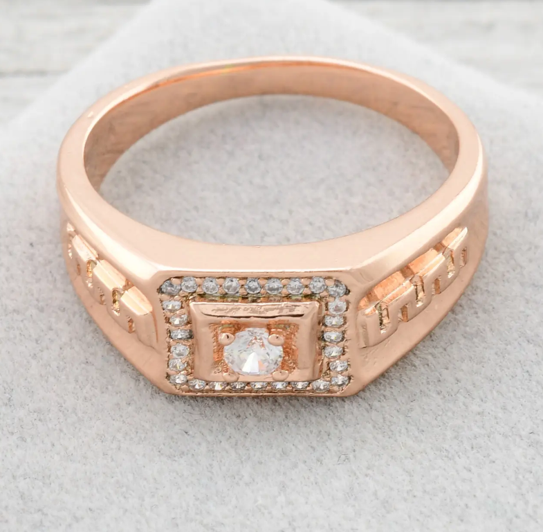 Печатка Xuping 11597 белые фианиты, позолота РО, ширина11 мм, размер 19, вес 4,6 г, мужская Киев - изображение 2