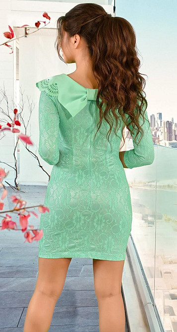 Нарядное гипюровое платье с красивым декольте (50) Киев - изображение 2