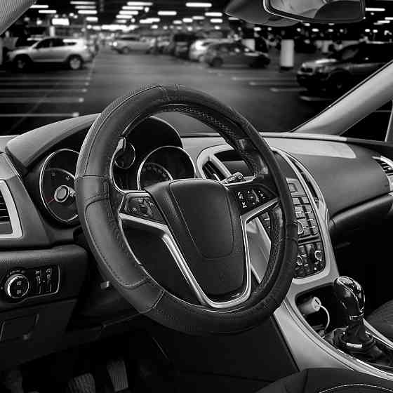 Чехол на руль Carlife 39-41см, кожа, черный SW242L Львов