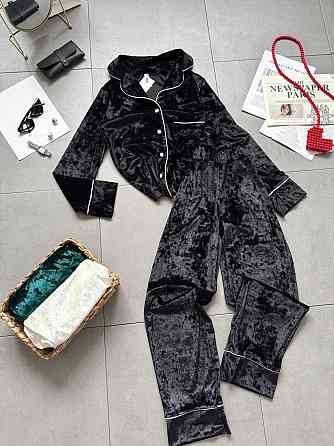 Жіноча домашня повсякденна велюрова піжама Чорний, 46/48 Одеса