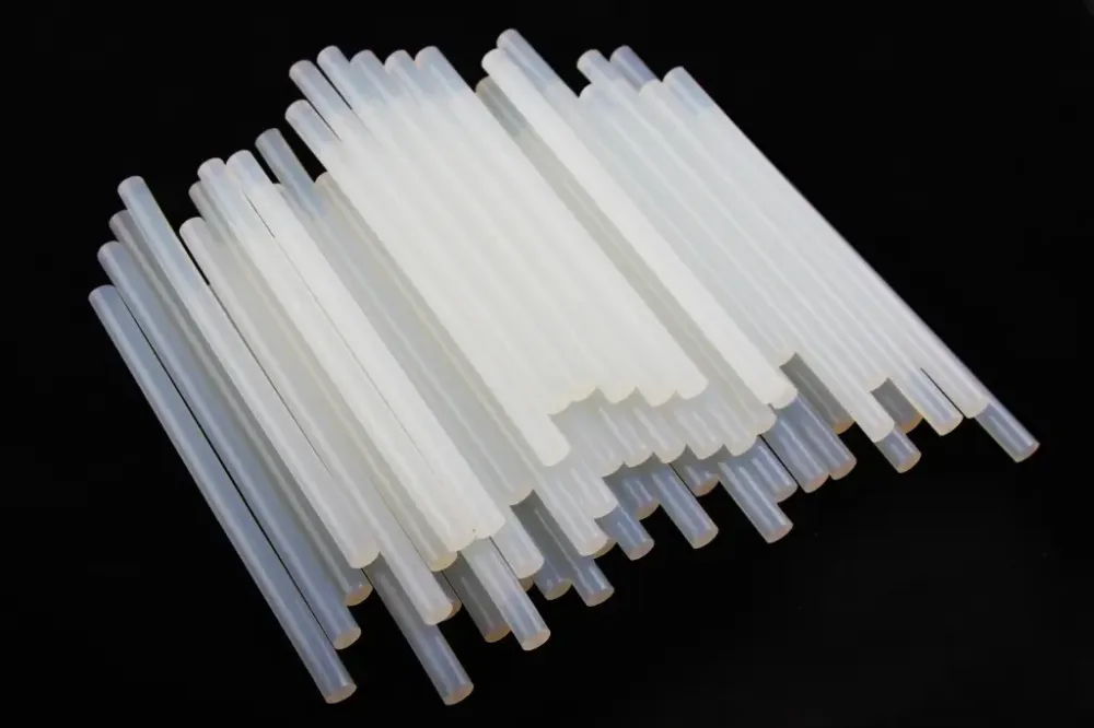 Клей стержневой 11.2*200 мм Intertool прозрачный (52 шт., 1кг) Винница - изображение 1