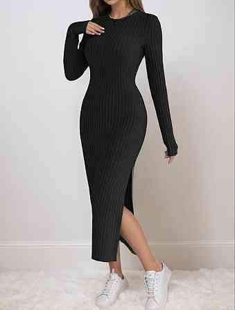 Платье с разрезом на ноге черный М Киев