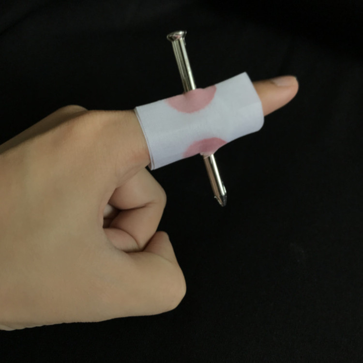 Игрушки на Хэллоуин Гвоздь в пальце one size разноцветный Киев - изображение 1