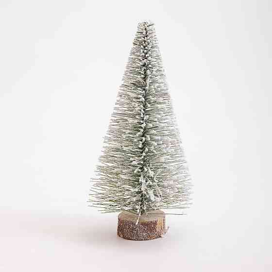 Lugi Новорічна настільна ялинка зимова Стріла 25 см на дерев'яній підставці SOK-М-12-2 Коломия