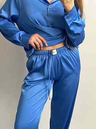 Жіночий шовковий костюм із штанами Синій XS-S Харків