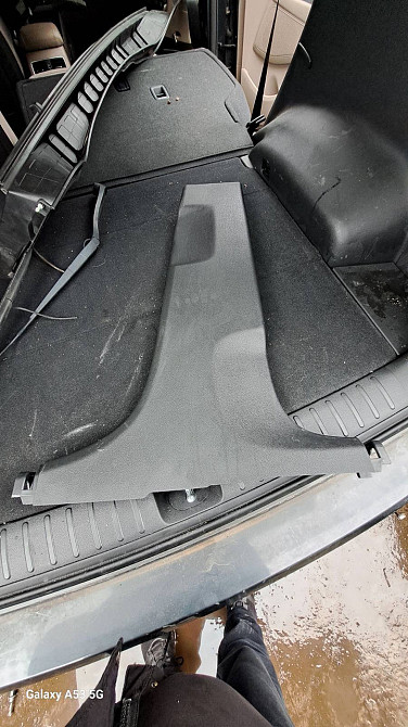 Накладка середньої стійки салону на Hyundai Tucson Київ - фото 1