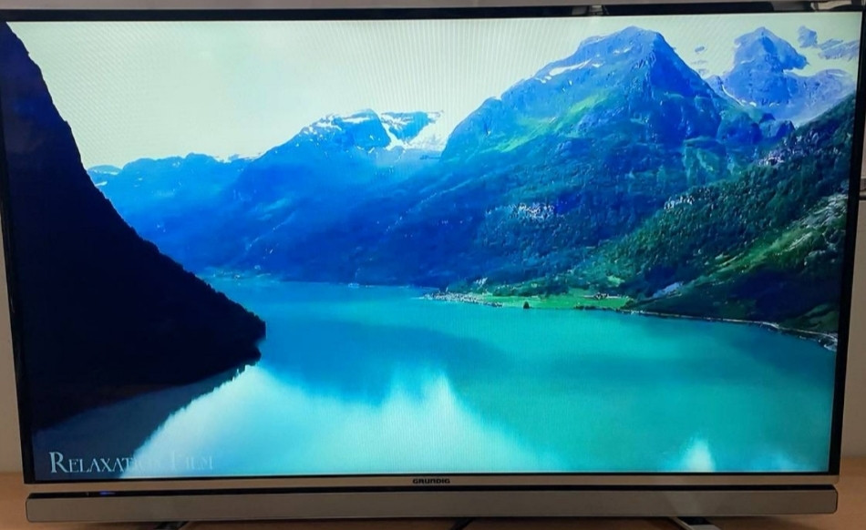Телевізор: GRUNDIG 49" Full HD Smart TV. Київ - фото 1