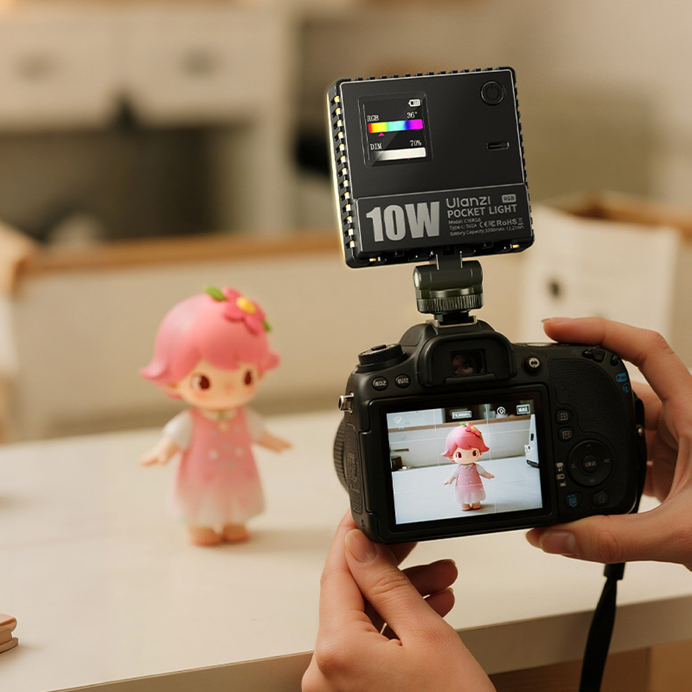 Накамерный свет Ulanzi C01RGB 10W Pocket light Одесса - изображение 9