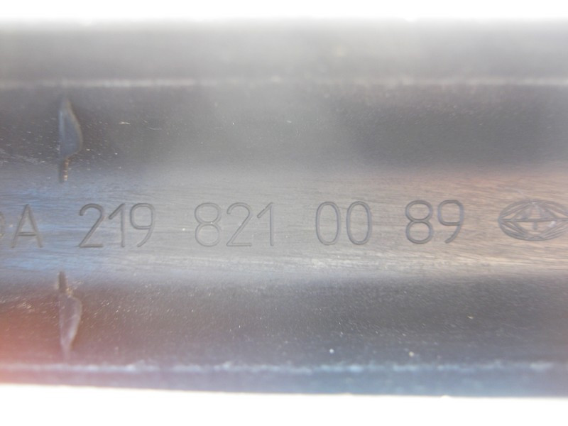 Mercedes-Benz  A2198210089 7C45 Накладка правої петлі кришки багажника CLS C219 Одеса - фото 3