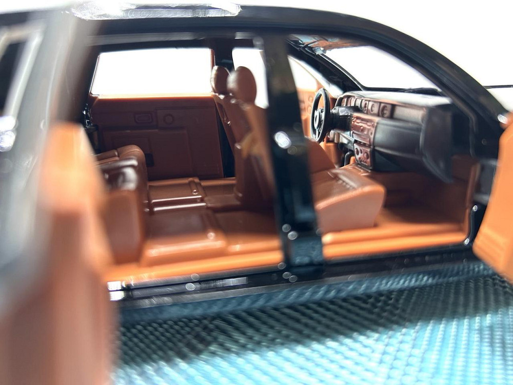 Машина металева Автосвіт Rols-Royce інерційна відчиняються двері капот 1:24 Чорна (AP-1701) Чернигов - изображение 8