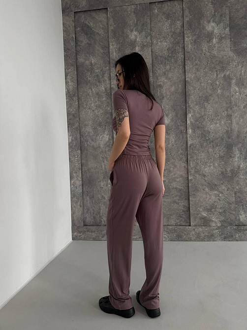 Жіночий базовий прогулянковий костюм-двійка: футболка та штани натуральна віскоза Моко, 46/48 Одеса - фото 10