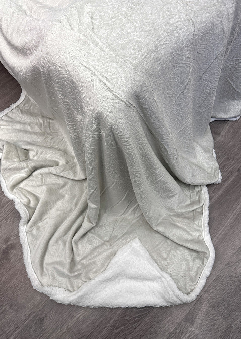 Плед двосторонній 155х200 см (+-5см) рельєфний із штучною овчиною Кремовий з білим (87-074) Київ - фото 8