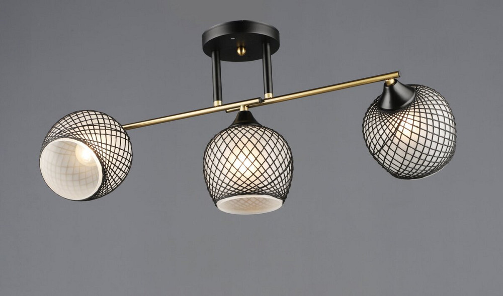 Люстра на 3 Плафони A4436/3 Коломия - фото 1