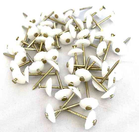 Цвяхи декоративні білі пластиковий капелюшок 100 г Харків