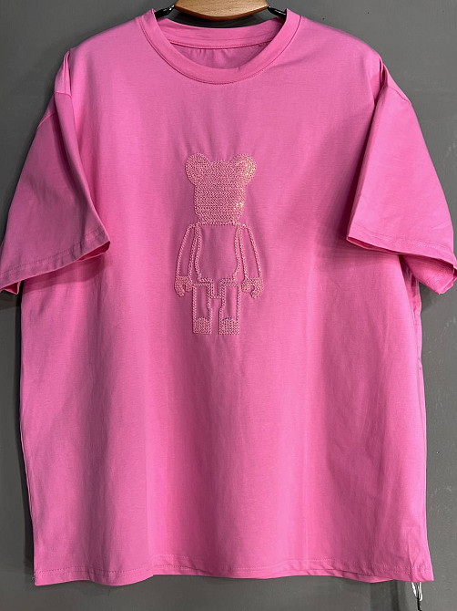 Футболка женская A-N 2396 оверсайз с мишкой и блестками, розовый, one size Киев - изображение 3