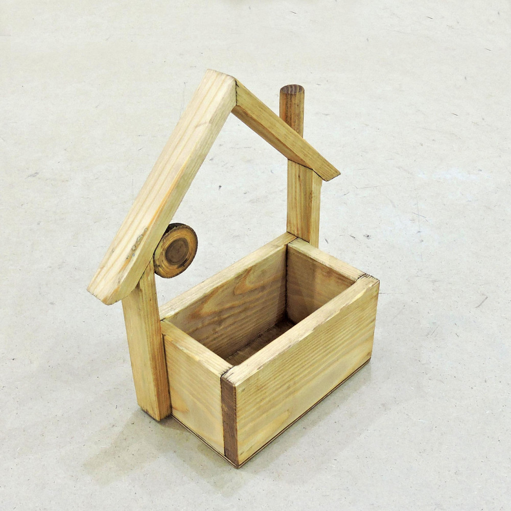 Полка настенная для цветов 