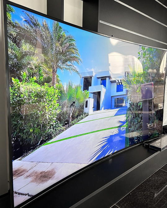 Телевізор 9 Серія, Преміум 4К вигнутий ТВ 65" Samsung 65HU9000 Харків - фото 8