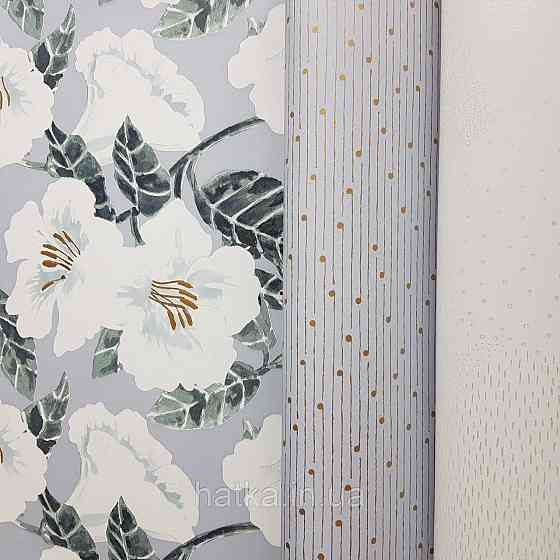 Шпалери вінілові на флізелін Caselio The Place to bed 0.53х10 м дитячі яскраві великі білі квіти на блакитному Київ