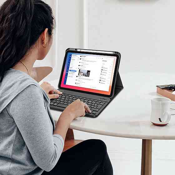 Фирменный чехол клавиатура Fintea для iPad A16 11 поколения 2025/ 10-го поколения (2022) A2696 / A2757 / A2777 держатель карандаша Днепр