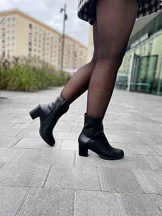 Черевики жіночі Odzi чорні натуральна шкіра каблук 6 см размеры 37-40 (2101) Коломия