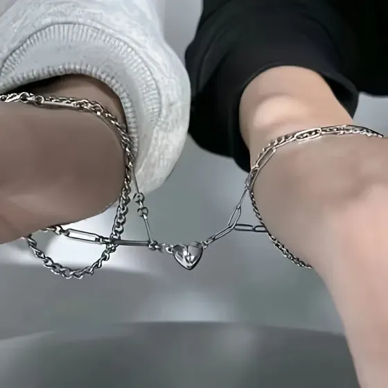 Парные браслеты из нержавеющей стали с подвеской-сердцем Киев