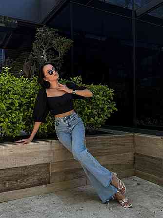 Жіночий романтичний топ у базовому кольорі з котону Чорний Одеса