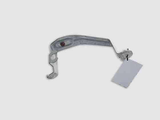 Mercedes-Benz  A1668101514 Кронштейн шторки багажника правий GL GLS X166 Одеса