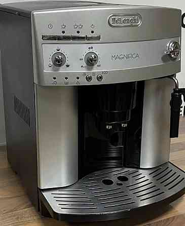 Кофемашина Delonghi Magnifica Silver Киев