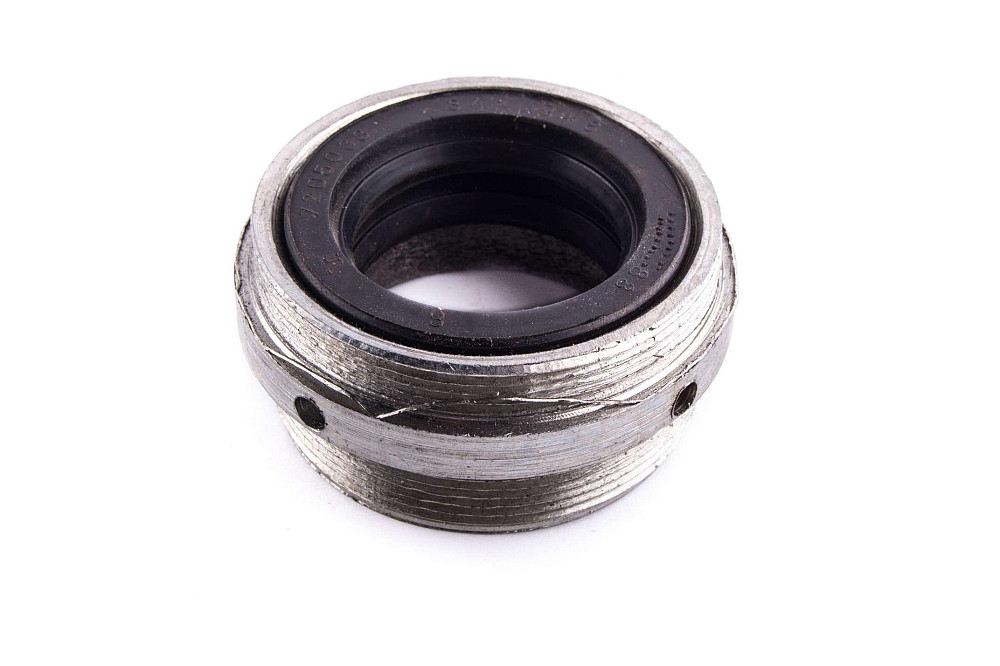 Гайка мосту МТ, ДНІПРО (з сальниками) VDK Киев - изображение 1