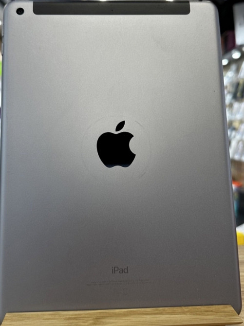 Планшет: iPad 5 , 9.7 , 32Gb. LTE Space Gray. Киев - изображение 1