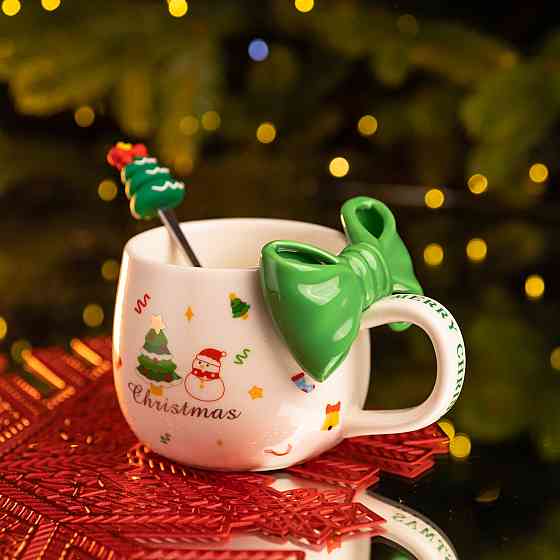 Новогодняя фарфоровая чашка с ложкой Merry Christmas 400 (мл) Зеленый FM-CS-19B FM-CS-19B SBR Киев