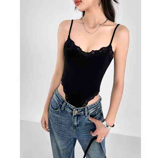 Женский романтичный боди на бретелях вискоза с кружевом Черный Одесса