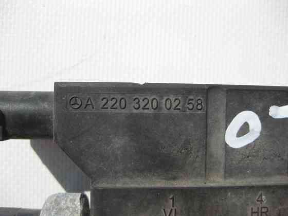 Mercedes-Benz  A2203200258 Блок клапанів пневмопідвіски S-class short W220 S-class long V220 Одеса