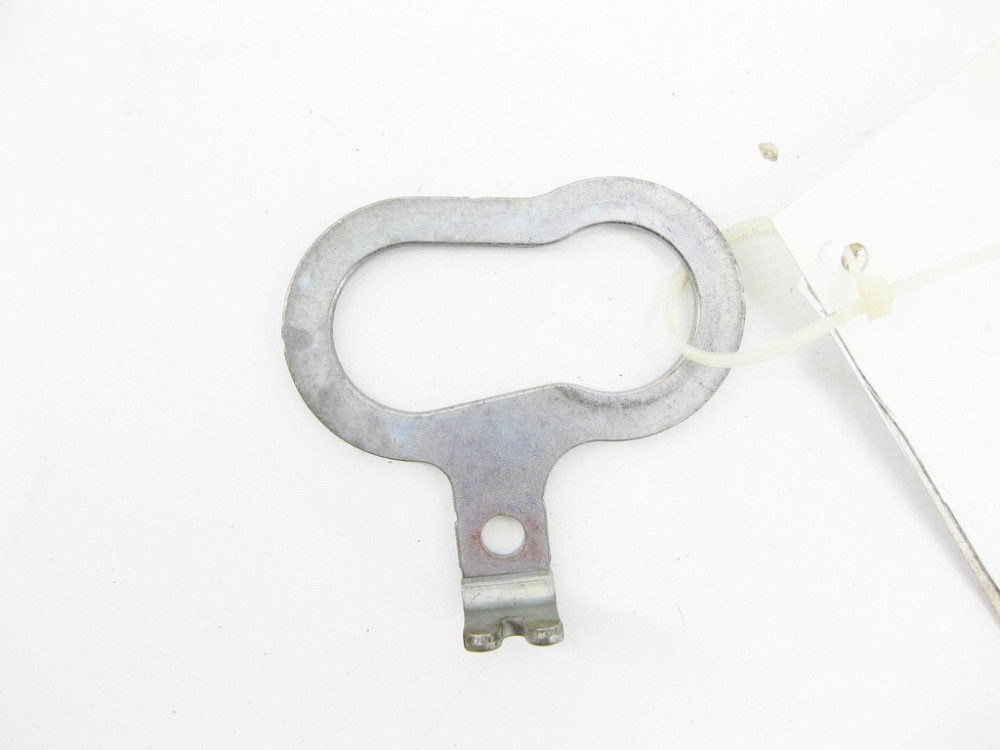 Mercedes-Benz  A2700900341 Кронштейн впускного патрубка CLA C117 CLA Shooting Brake X117 GLA X156 A-class W176 B-class W242 B-class W246 M270 Одесса - изображение 3