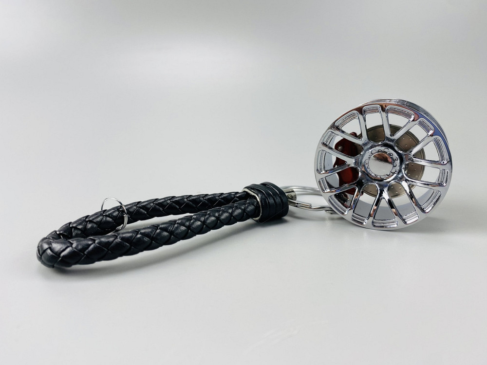 Брелок у вигляді диска колеса, брелок на ключі для водія, брелок металевий на авто ключі Мукачево - фото 3