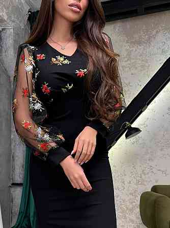 Женское нарядное платье Креп-дайвинг + сетка с вышивкой 46/48 Одесса