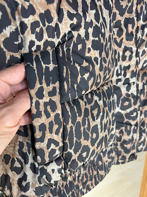 Куртка жіноча Lady Yep 9006 коротка з капюшоном леопардовий принт на резинці демісезонна темно-корич Одеса - фото 8