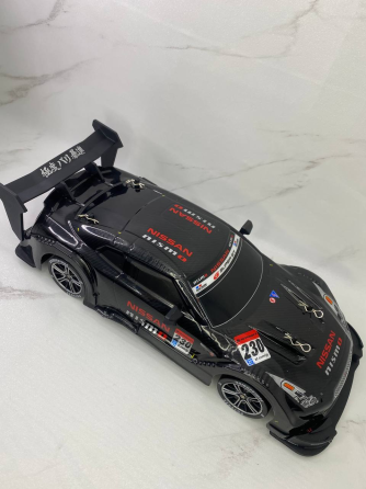 Машинка для дрифту Nissan GT-R R/C 4WD (1:16): Неонове підсвічування, 2 швидкості, 2.4 ГГц, Чорний Б/В Київ